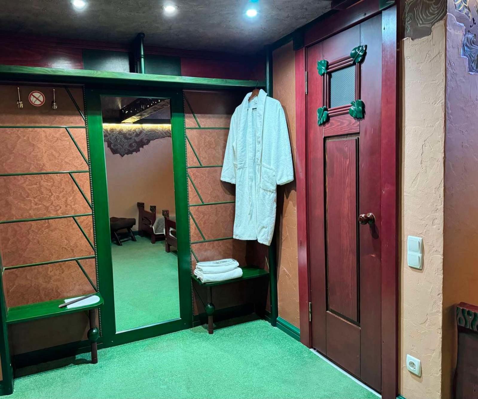 Hotel Veles Zolotonosha Zewnętrze zdjęcie