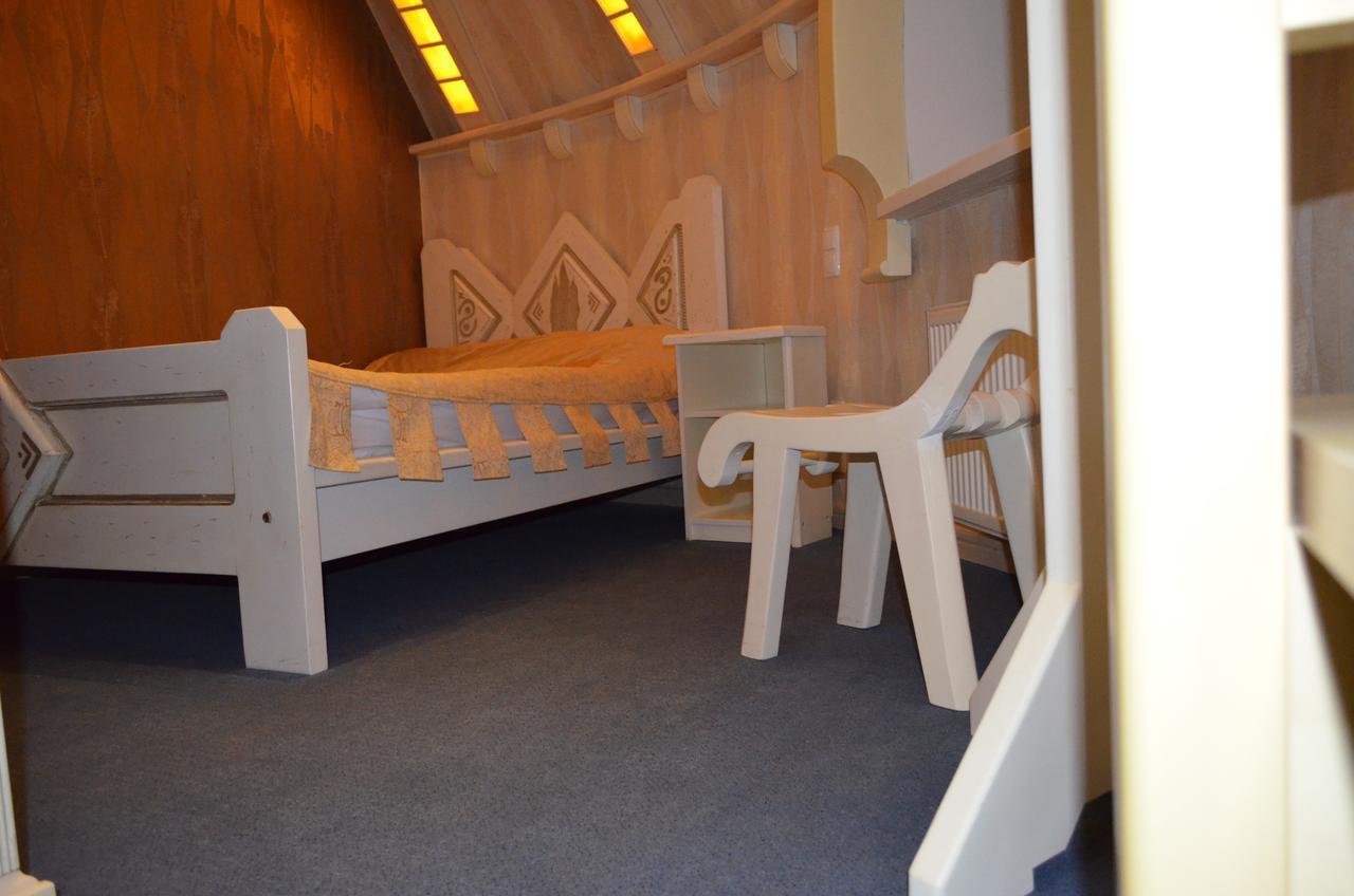 Hotel Veles Zolotonosha Zewnętrze zdjęcie