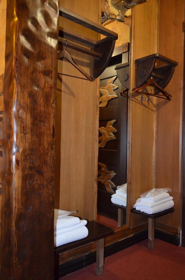 Hotel Veles Zolotonosha Zewnętrze zdjęcie