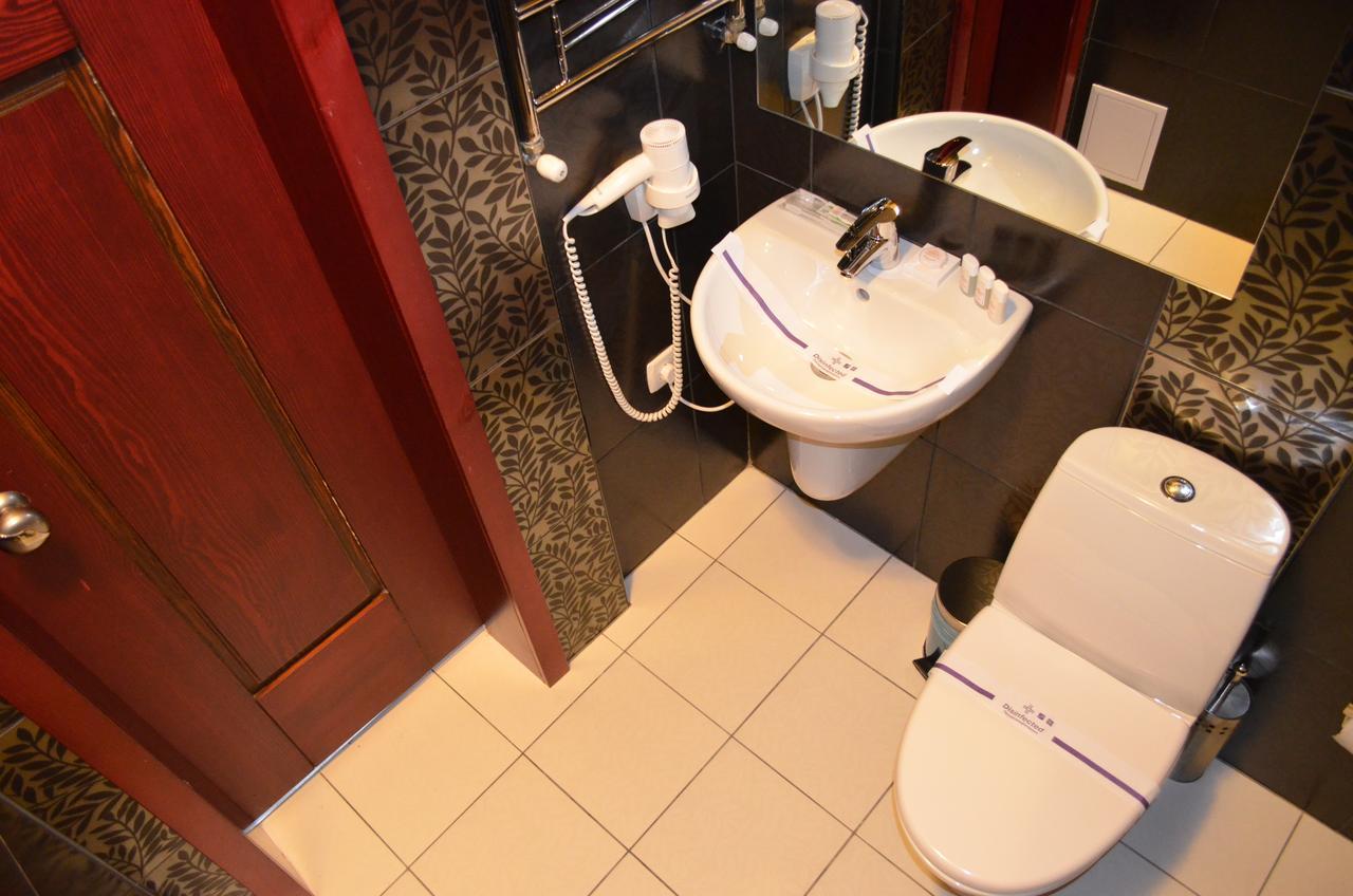 Hotel Veles Zolotonosha Zewnętrze zdjęcie